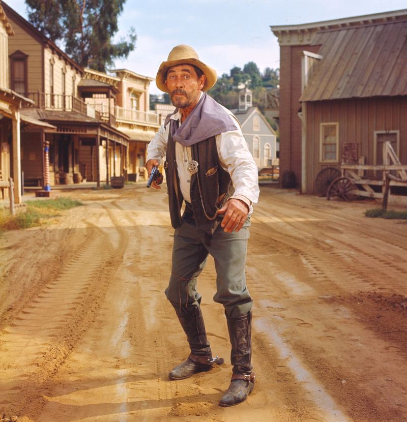 20 Years of ‘Gunsmoke’: Everything You Never Knew – Page 7