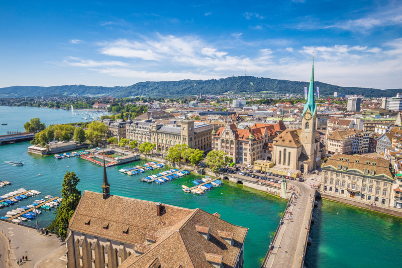 Four European Rooftop Bars You Simple Have to Try | Shutterstock