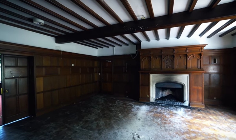 A Look Inside Liza Minnelli’s Abandoned Childhood Mansion | 