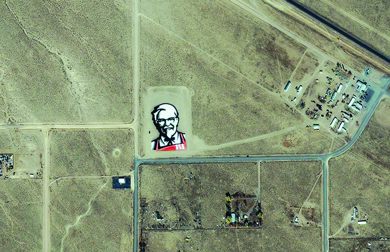 Colonel Sanders, but Supersize! - 2006 | flickr.com/26651340@N03