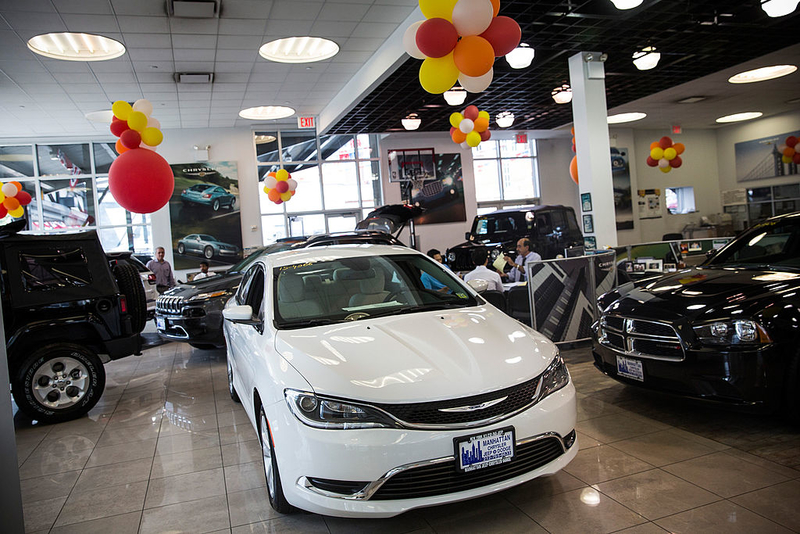 Chrysler 200 | Getty Images Photo by Andrew Burton