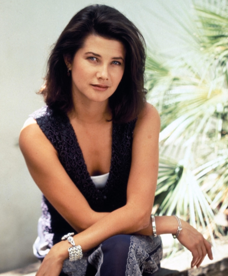 Daphne Zuniga as Jo Reynolds - Then | Alamy Stock Photo