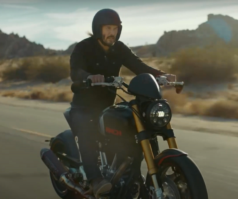 Squarespace: “Make it With Keanu Reeves” (2018) | Youtube.com/RaykoLorenzo