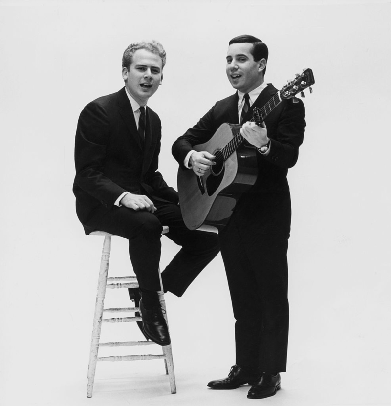 Simon garfunkel the sound of. Simon & Garfunkel. Группа Simon & Garfunkel. Simon and Garfunkel 1965. Simon and Garfunkel Bookends.