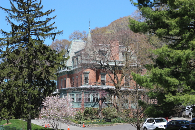 Riverdale Country School – Yearly Tuition: $45,050 | Alamy Stock Photo Photo by Matthew Kiernan