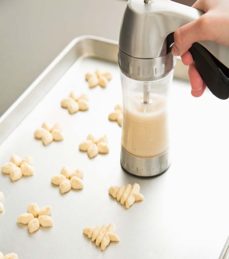 OXO Good Grips kitchen tools display Stock Photo - Alamy