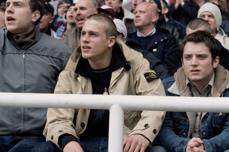 Elijah Wood as Matt Buckner in “Green Street” | Alamy Stock Photo by PictureLux / The Hollywood Archive