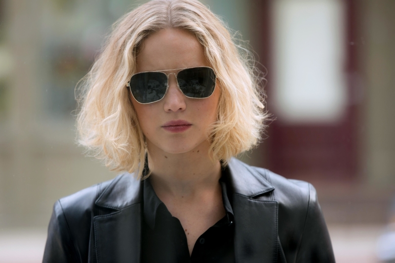 Jennifer Lawrence as Joy Mangano in Joy | Alamy Stock Photo