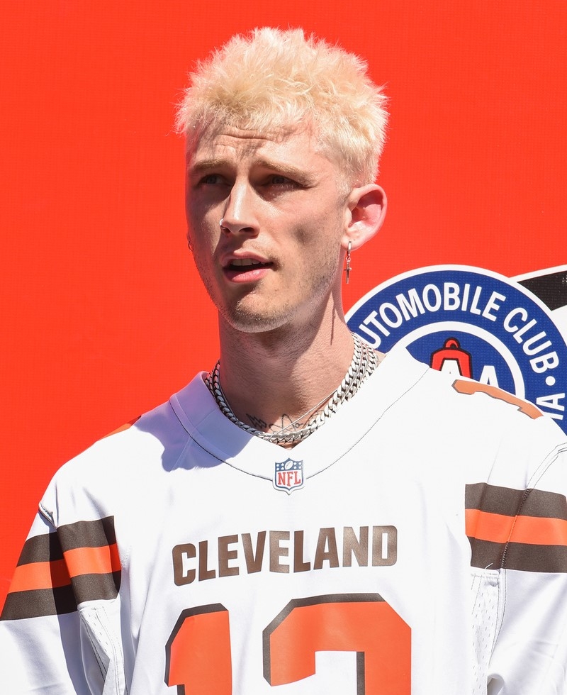 Cleveland Browns: Machine Gun Kelly | Getty Images Photo by Presley Ann