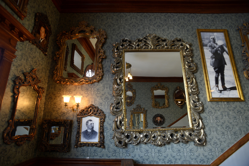 Stanley Hotel in Colorado | Getty Images Photo by Helen H. Richardson