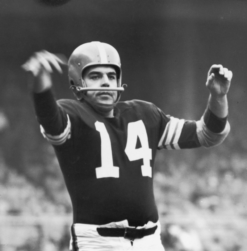 Illinois – Otto Graham | Getty Images Photo by Robert Riger