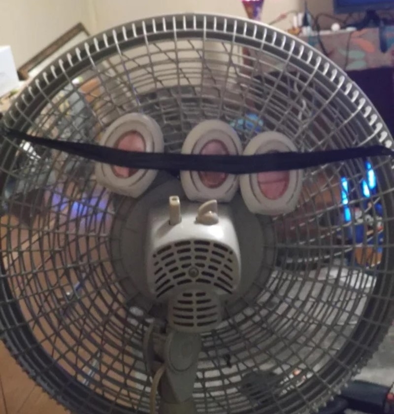 Agrega un ambientador para automóvil a tu ventilador | Reddit.com/cflashtypec