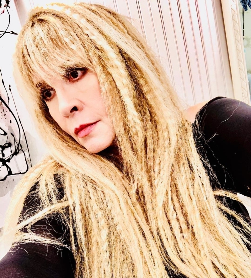 Instagram: Welcome to the Real World | Instagram/@stevienicks