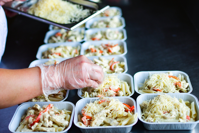 Takeout Containers | Shutterstock