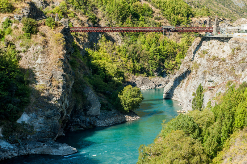 Kawarau Bridge, New Zealand | Alamy Stock Photo by Rolf_52 