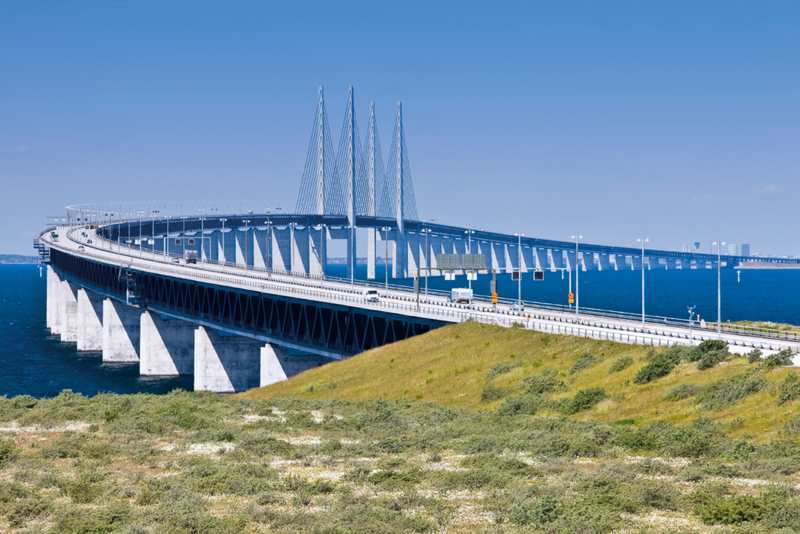 Oresund Bridge, Sweden | Alamy Stock Photo by imageBROKER.com GmbH & Co. KG/NielsDK