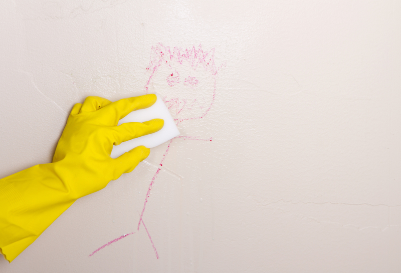 Bye-Bye Wall “Art” | Jenn Huls/Shutterstock