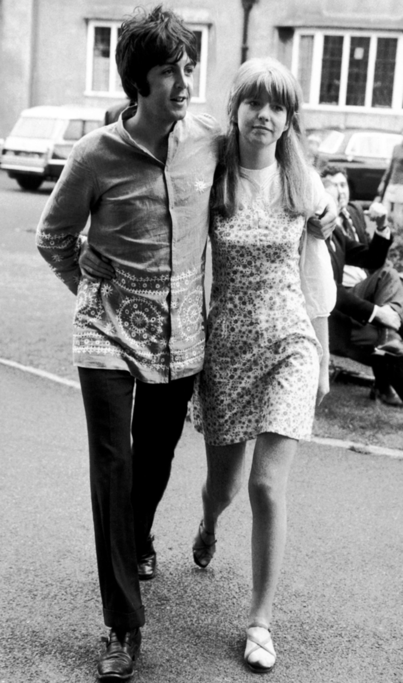 Paul girling. Джейн Эшер и пол Маккартни. Paul MCCARTNEY and Jane Asher. Paul MCCARTNEY 1967. Джейн Эшер и пол Маккартни фото.