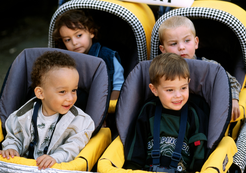 Baby Geniuses and Superbabies: Baby Geniuses 2 (2004) | Alamy Stock Photo by TCD / Prod.DB / ApolloMedia 