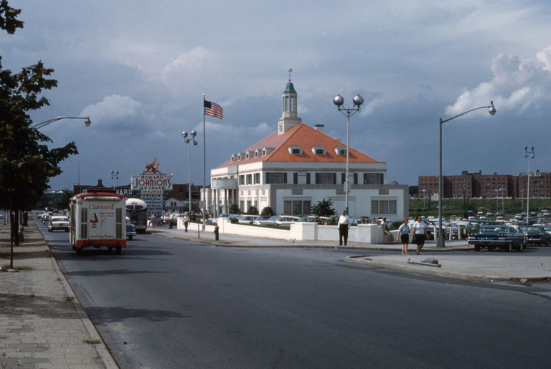 Howard Johnson’s | Getty Images Photo by Walter Leporati/Scott McPartland