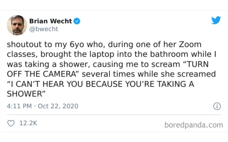 Zooming in the Shower | Twitter/bwecht