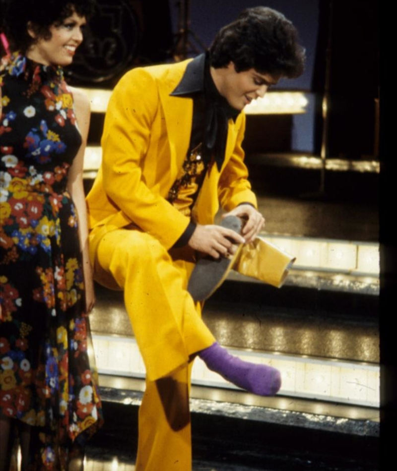 The Purple Socks | Twitter/@donnyosmond