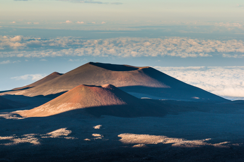 The World’s Tallest Mountain | Alamy Stock Photo by robertharding/Michael Runkel