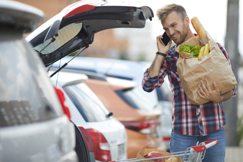 Para abrir el maletero no se necesitan manos | Shutterstock