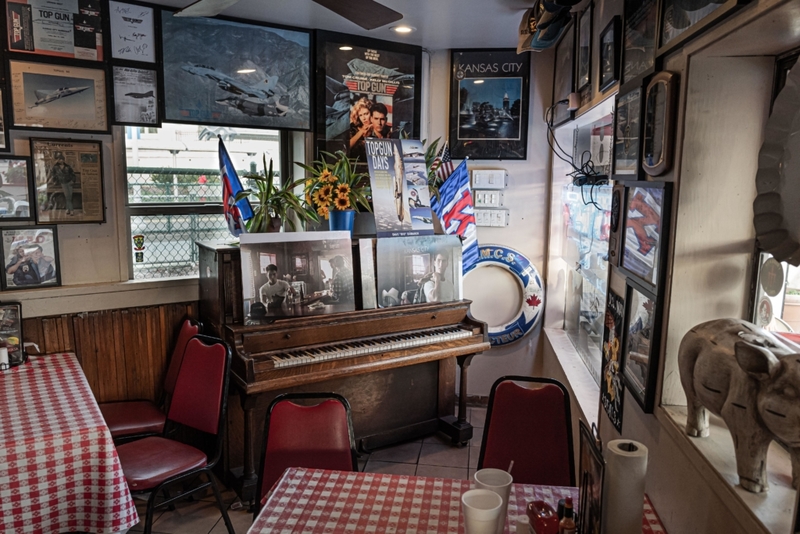 The Top Gun Bar | Alamy Stock Photo by Luca DAddezio