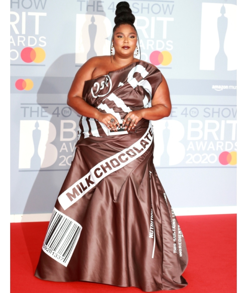 Lizzo - (177 cm) | Shutterstock Photo by Fred Duval