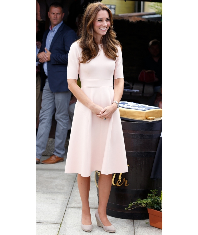 Kate Middleton - (178 cm) | Getty Images Photo by Max Mumby/Indigo