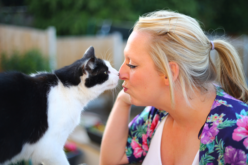 Nose to Nose | Shutterstock Photo by Carl Bennett