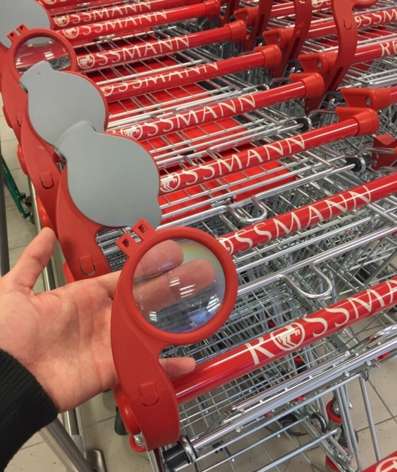 Shopping Cart With Gadgets | Imgur.com/LlwP3gH