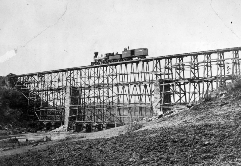 Potomac Creek Bridge | Getty Images Photo by Mathew Brady/MPI