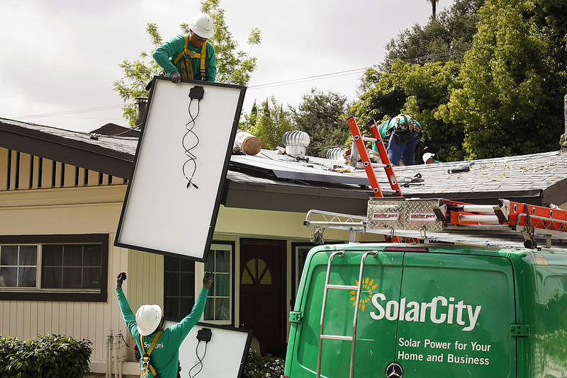 Staying Strong in the Sun | Getty Images Photo by Patrick T. Fallon/Bloomberg