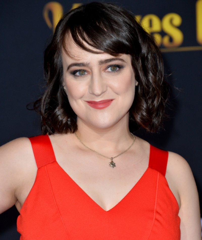 Mara Wilson Has a Degree in Creative Writing | Shutterstock