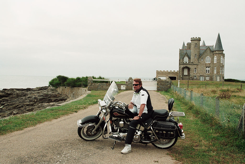 Johnny Hallyday | Getty Images Photo by Jacques Langevin