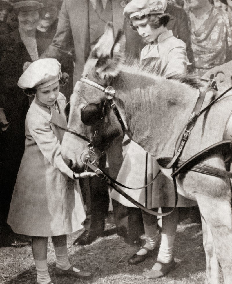 Life as Princess Margaret | Getty Images Photo by Universal History Archive/Universal Images Group