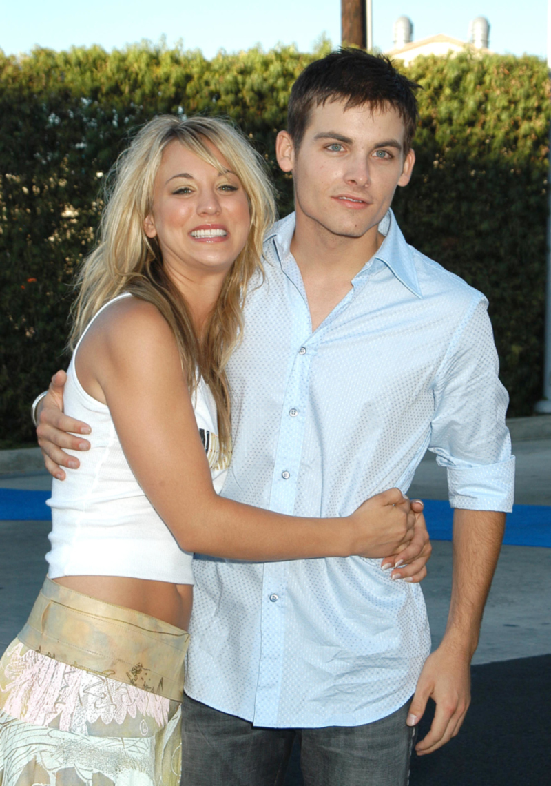 Kaley Cuoco et Kevin Zegers | Alamy Stock Photo