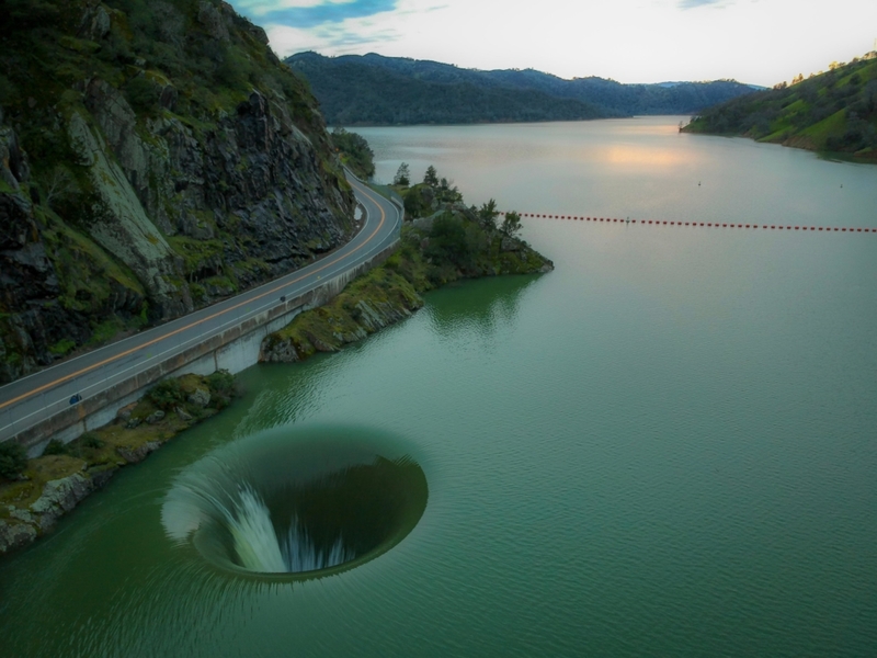 DAS KRAKEN-LOCH | Alamy Stock Photo by Patrick Mcdonald