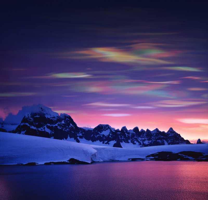 Les nuages polaires stratosphériques | Alamy Stock Photo by Per-Andre Hoffmann/Image Professionals GmbH