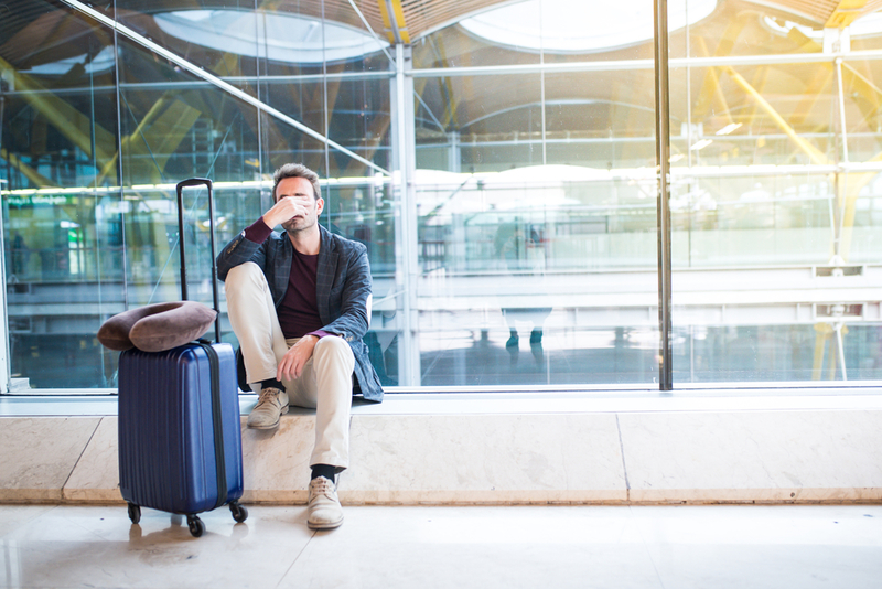 Planeje Com Antecedência Para O Jet Lag | Shutterstock Photo by David Prado Perucha