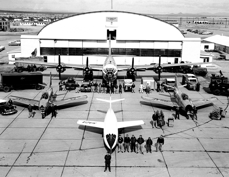 Aviones del Área 51 | Alamy Stock Photo by Smith Collection/Gado Images