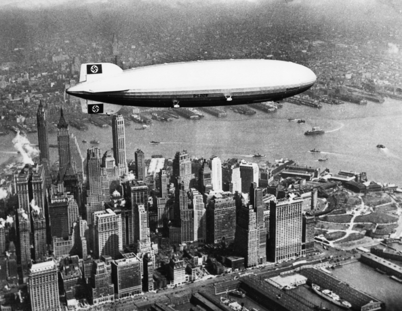 El Hindenburg | Alamy Stock Photo by INTERFOTO/History