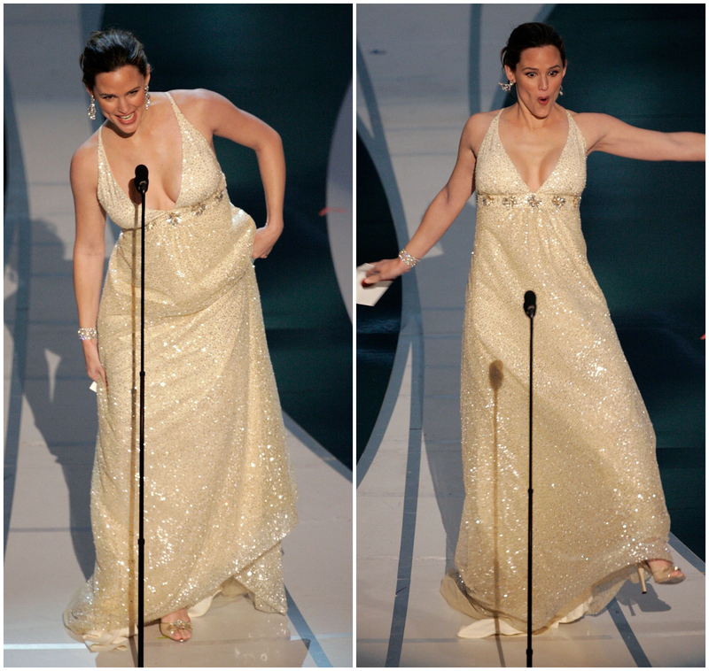 Jennifer Garner Quase Escorregou No Palco | Getty Images Photo by Kevin Winter