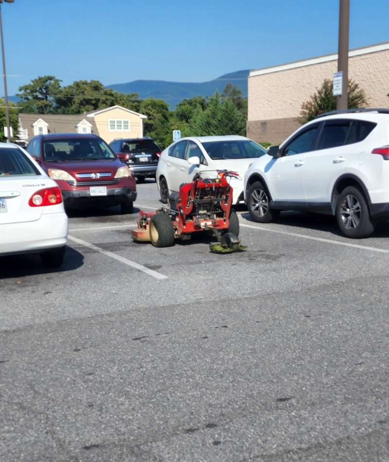 Es un cortacésped, no un Landmower | Imgur.com/LkTQd60