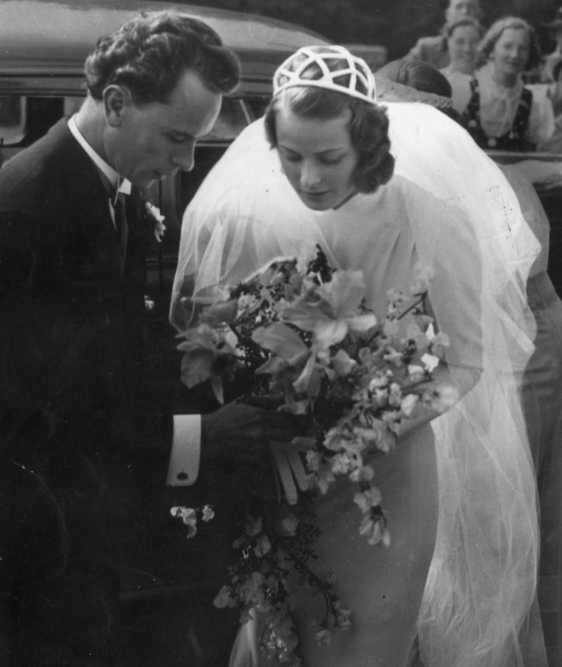 Ingrid Bergman and Petter Lindstrom | Getty Images Photo by Hulton Archive