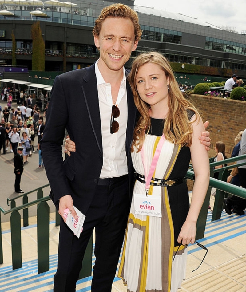 Tom Hiddleston mit seiner jüngeren Schwester Emma | Getty Images Photo by Dave M. Benett