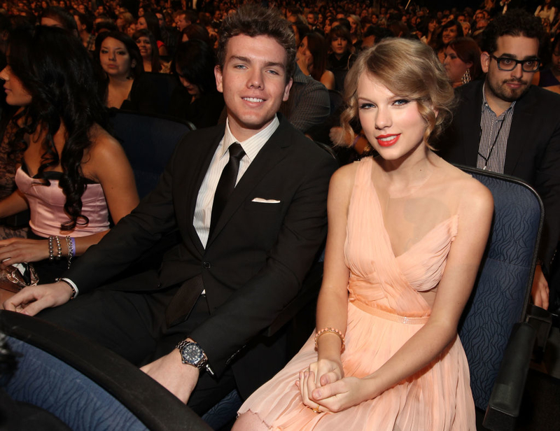 Taylor Swift mit ihrem Bruder Austin | Getty Images Photo by Christopher Polk