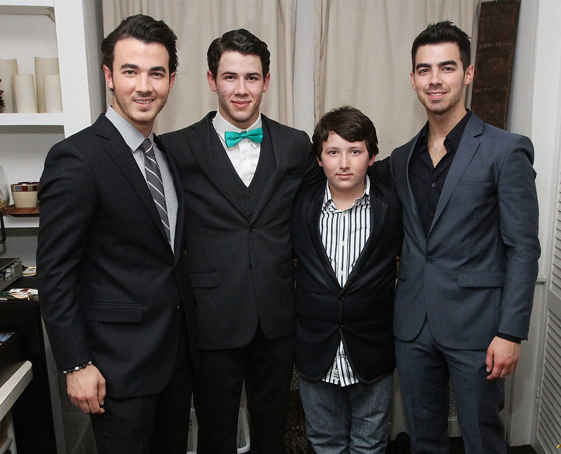 Kevin, Joe, Nick und Frankie Jonas | Getty Images Photo by Rob Kim
